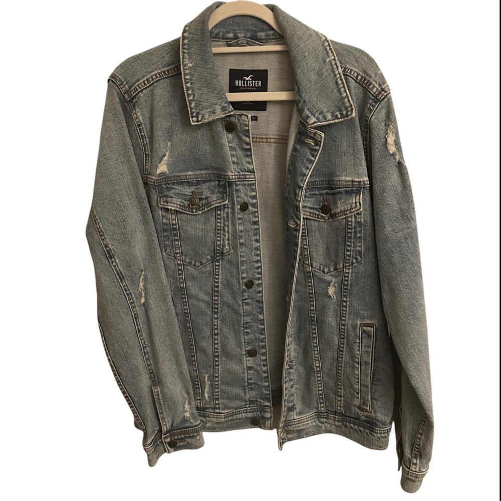 HOLLISTER DENIM JACKET